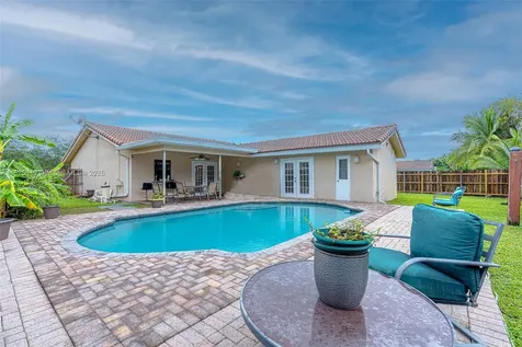 2357 NW 92nd Avenue Coral Springs FL 33065