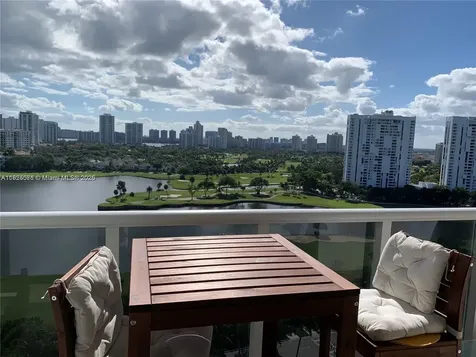 3625 N Country Club Drive Aventura FL 33180
