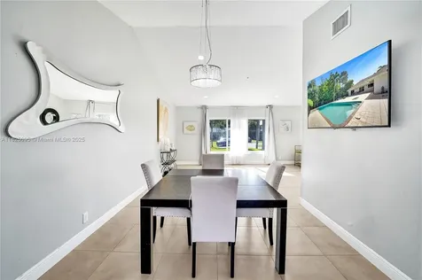 2171 NW 123rd Avenue Plantation FL 33323