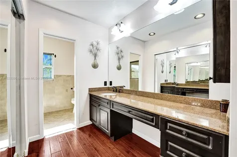 2171 NW 123rd Avenue Plantation FL 33323