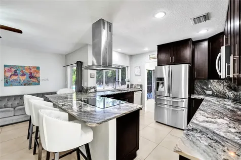 2171 NW 123rd Avenue Plantation FL 33323