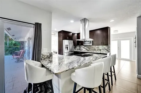 2171 NW 123rd Avenue Plantation FL 33323