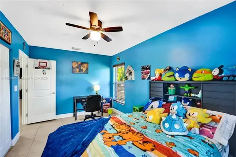 2171 NW 123rd Avenue Plantation FL 33323