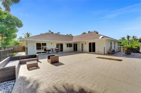 2171 NW 123rd Avenue Plantation FL 33323