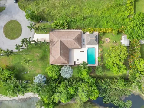 2171 NW 123rd Avenue Plantation FL 33323