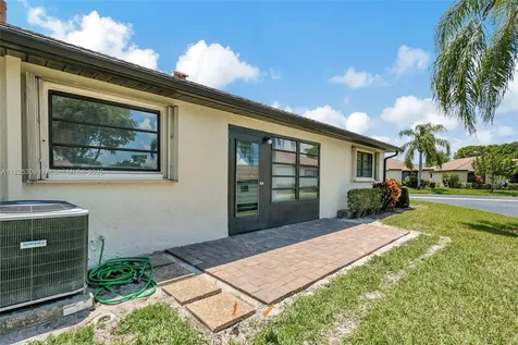 4764 Greentree Crescent Boynton Beach FL 33436