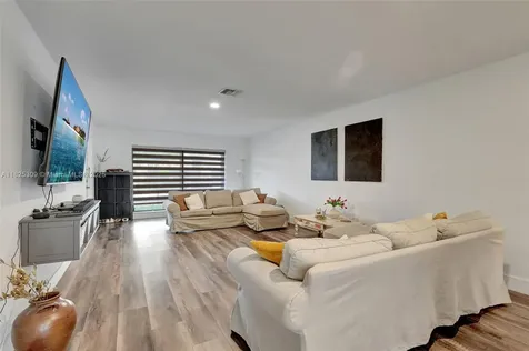 4764 Greentree Crescent Boynton Beach FL 33436