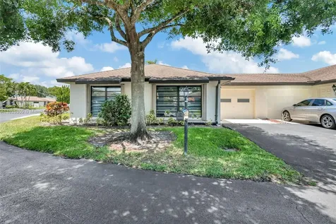 4764 Greentree Crescent Boynton Beach FL 33436