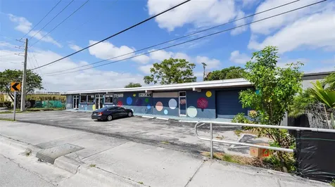 4231 N Dixie Highway Oakland Park FL 33334