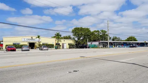 4231 N Dixie Highway Oakland Park FL 33334