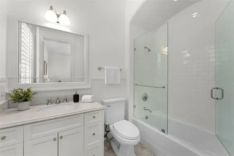 7415 SW 49th Place Miami FL 33143