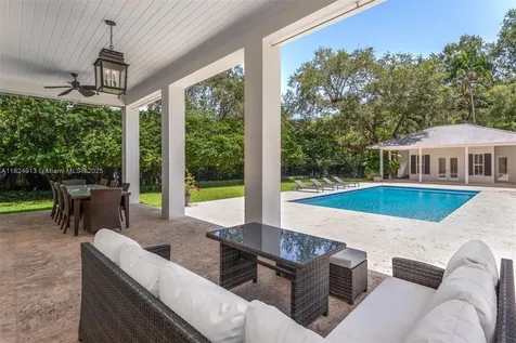 7415 SW 49th Place Miami FL 33143