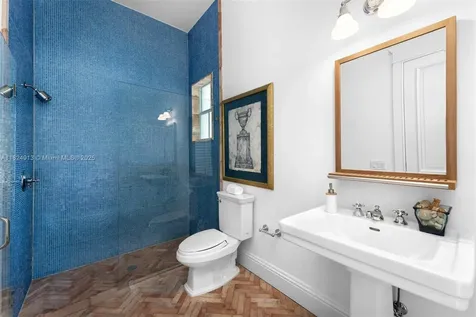 7415 SW 49th Place Miami FL 33143