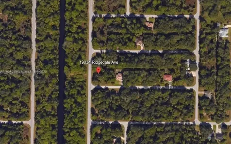 19034 Ridgedale Avenue Port Charlotte FL 33954