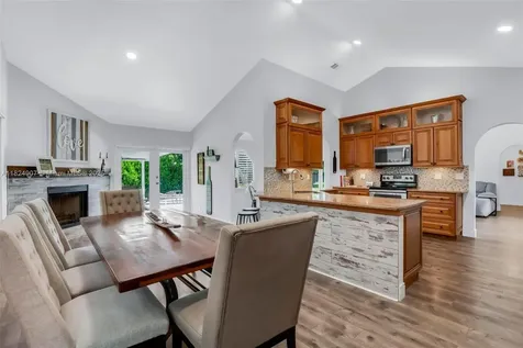 15904 W Wind Circle Sunrise FL 33326
