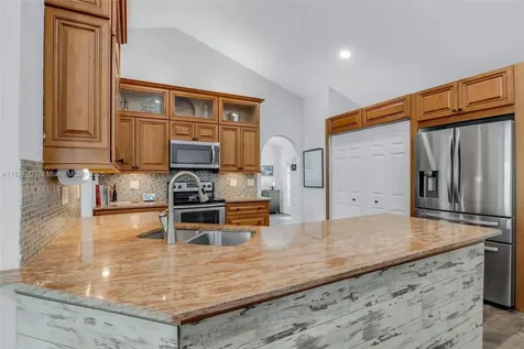 15904 W Wind Circle Sunrise FL 33326