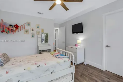 15904 W Wind Circle Sunrise FL 33326