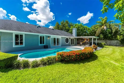 15904 W Wind Circle Sunrise FL 33326