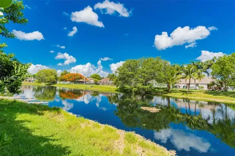 15904 W Wind Circle Sunrise FL 33326