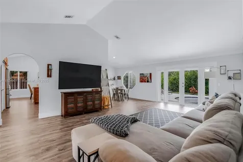 15904 W Wind Circle Sunrise FL 33326