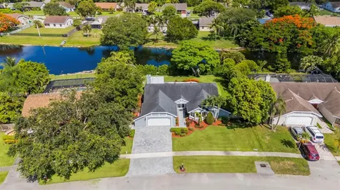 15904 W Wind Circle Sunrise FL 33326