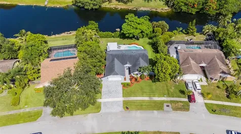15904 W Wind Circle Sunrise FL 33326
