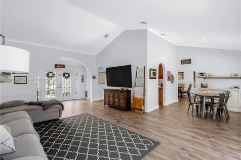 15904 W Wind Circle Sunrise FL 33326
