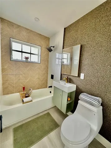 4861 NE 8th Avenue Oakland Park FL 33334