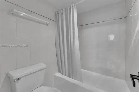 2000 S Ocean Boulevard Lauderdale By The Sea FL 33062