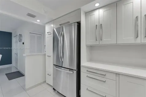 2000 S Ocean Boulevard Lauderdale By The Sea FL 33062