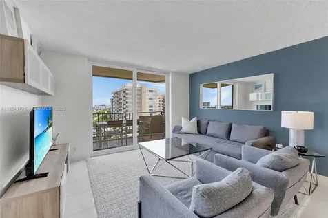 2000 S Ocean Boulevard Lauderdale By The Sea FL 33062