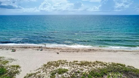 2000 S Ocean Boulevard Lauderdale By The Sea FL 33062