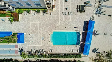 2000 S Ocean Boulevard Lauderdale By The Sea FL 33062