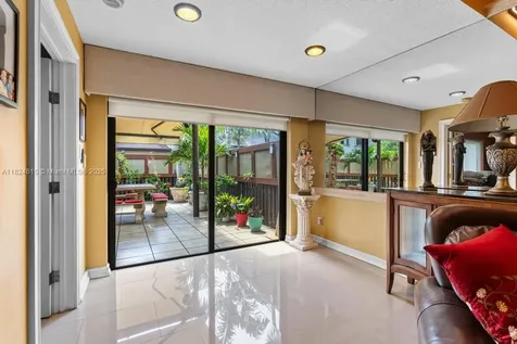 10091 SW 137th Place Miami FL 33186