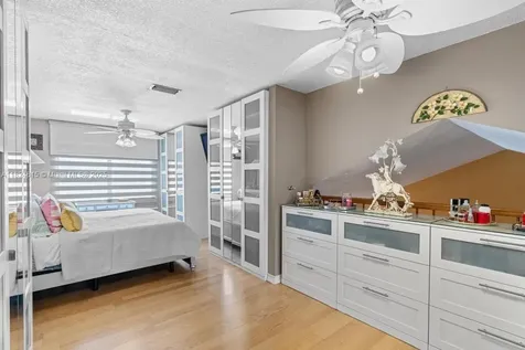 10091 SW 137th Place Miami FL 33186