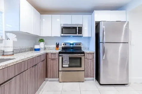 1836 NW 16th Terrace Miami FL 33125