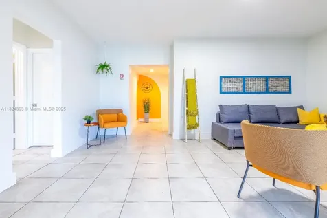 1836 NW 16th Terrace Miami FL 33125