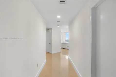 1060 Brickell Avenue Miami FL 33131