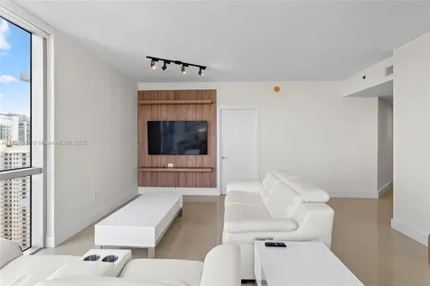 1060 Brickell Avenue Miami FL 33131