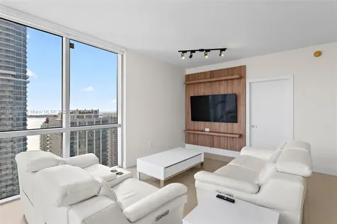 1060 Brickell Avenue Miami FL 33131