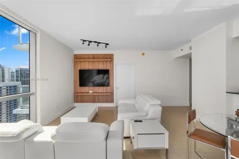 1060 Brickell Avenue Miami FL 33131