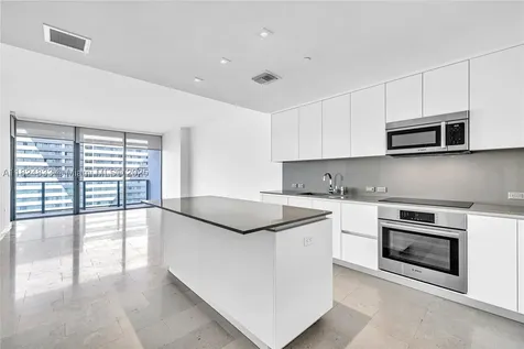 88 SW 7th Street Miami FL 33130