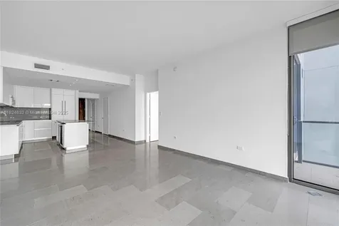 88 SW 7th Street Miami FL 33130