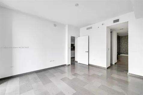 88 SW 7th Street Miami FL 33130