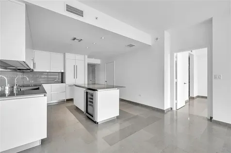 88 SW 7th Street Miami FL 33130