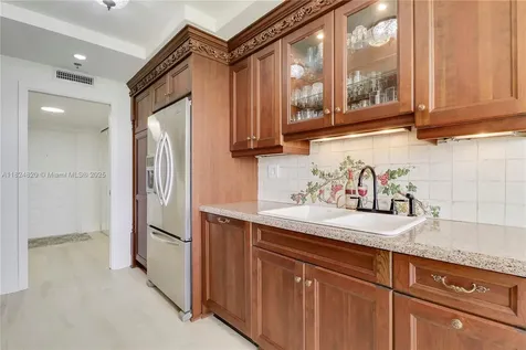 1300 S Highway A1a Jupiter FL 33477