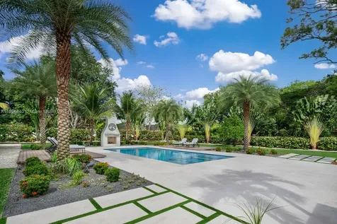 6790 SW 72nd Court Miami FL 33143