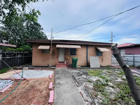 520 NW 23rd Avenue Miami FL 33125