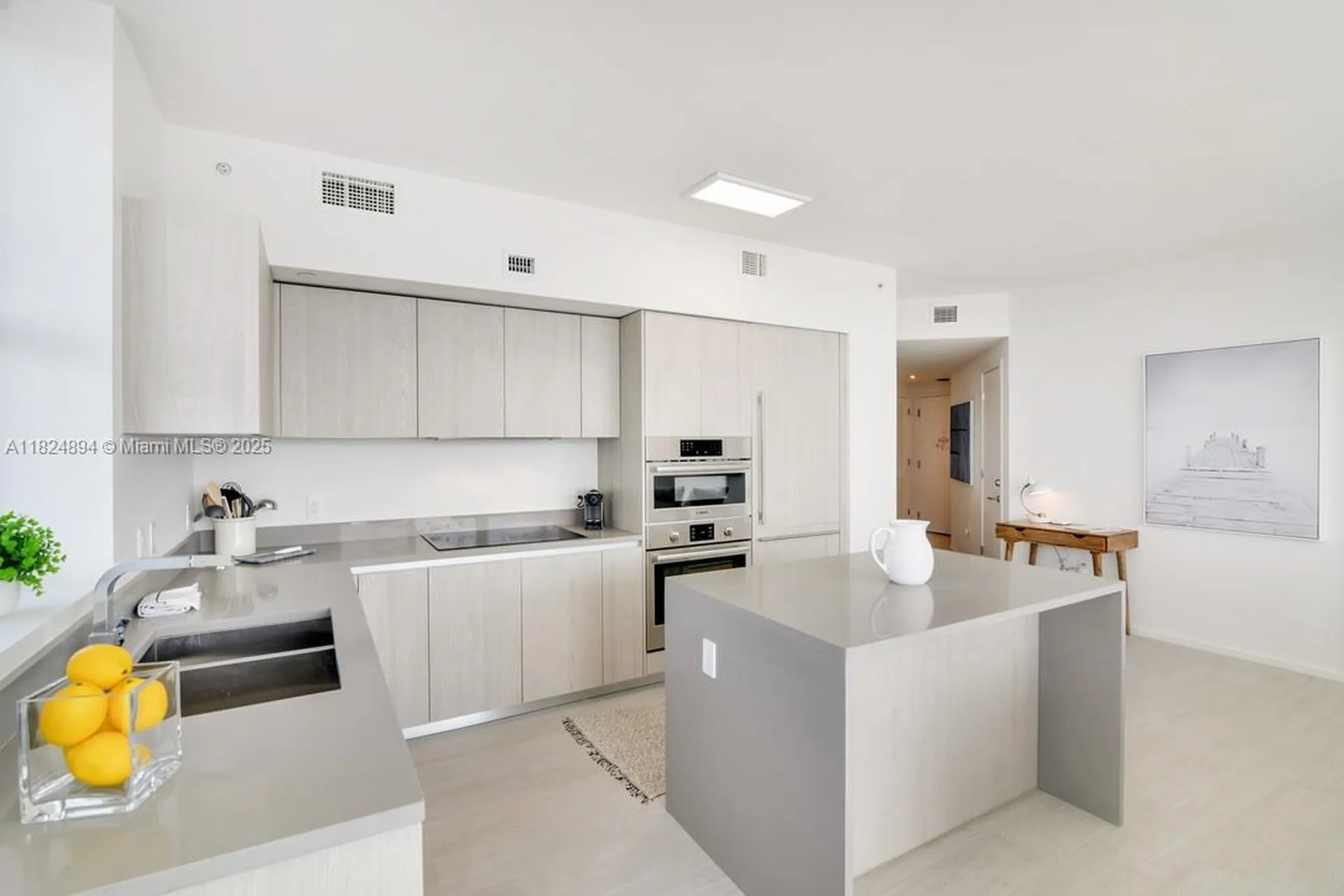 4010 S Ocean Drive Hollywood FL 33019