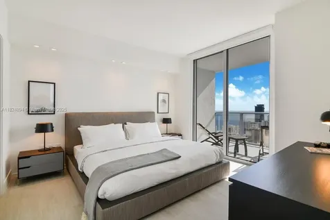 4010 S Ocean Drive Hollywood FL 33019